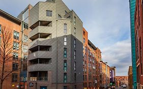 Student Roost Corner House In Sheffield